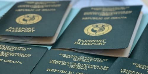 Foreign Ministry offers expedited passport replacement for flood victims