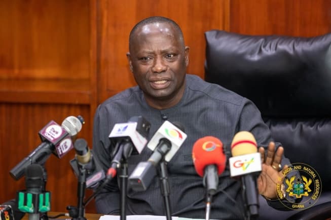 Gov't clarifies revocation of Adamus mining leases and says the assets are 'not for sale'