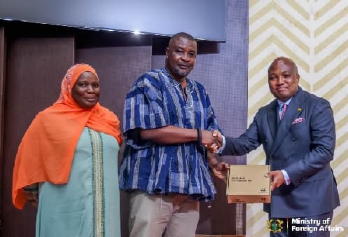 Foreign Affairs hands over decommissioned passport processing equipment to Ghana Refugee Board