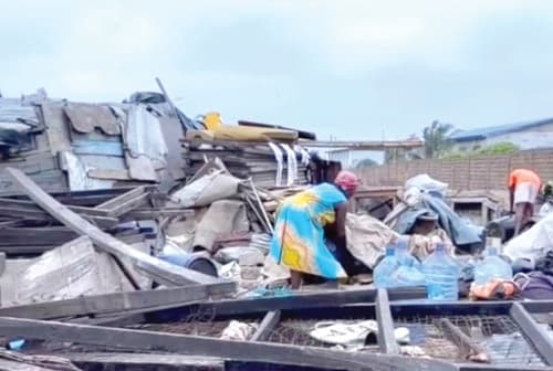 Tema East Sub-Metro demolishes structures