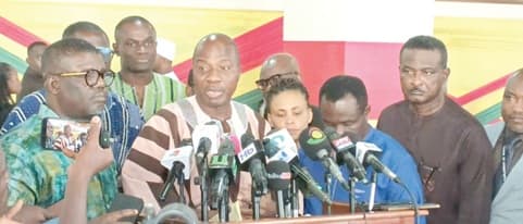 Majority, Minority clash over Governor’s appearance