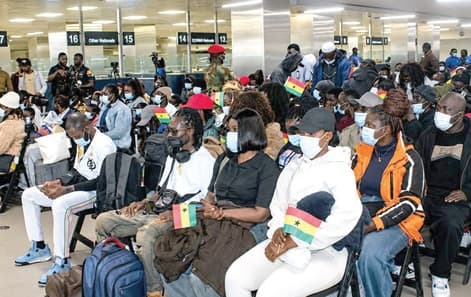 900 Final Ghanaian evacuees leave South Africa July 25