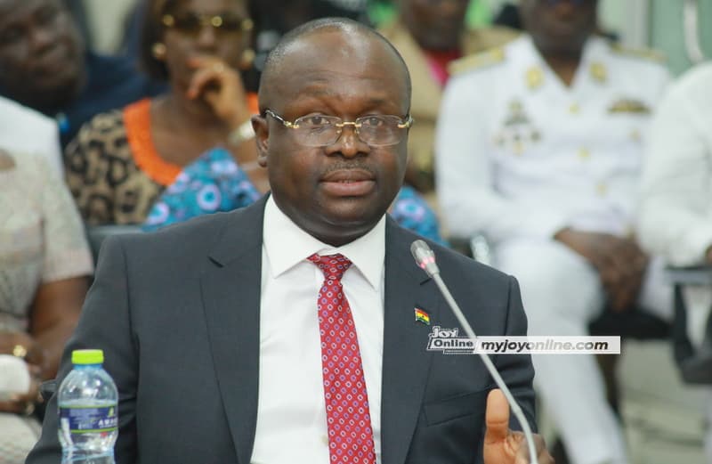 Mahama describes late Dr Omane Boamah as ‘one of a rare kind’ at cenotaph unveiling
