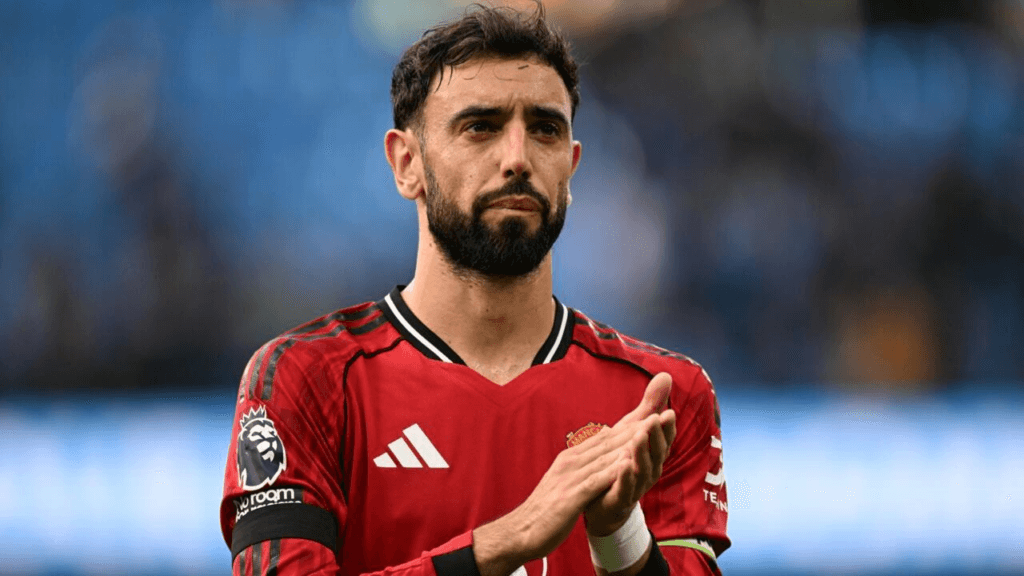 Man Utd will reject any bid for Fernandes