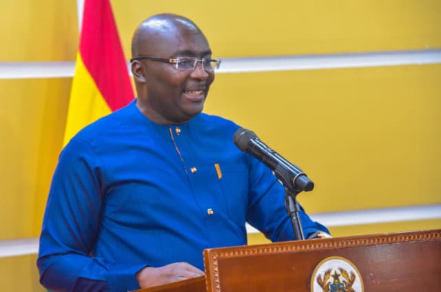 Bawumia calls for more opportunities for Ghanaian youth