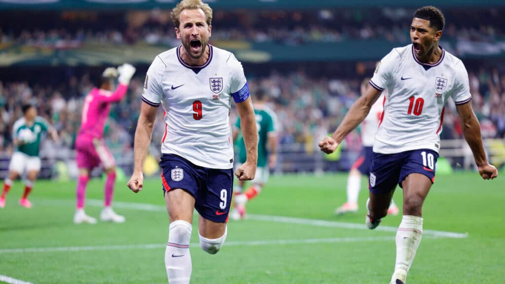 ‘Easy to create divisions’ – Kane says England are ‘completely together’