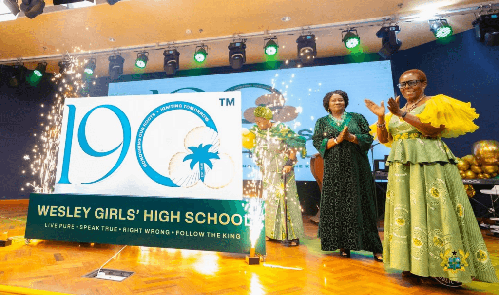 Photos: Vice President joins Wesley Girls to unveil logo for school’s 190th anniversary celebrations