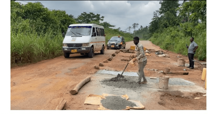 ‘I cannot watch people die’ – Teacher repairs potholes for 16 years to save lives