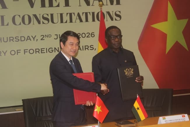 Ghana, Vietnam sign visa waiver agreement for diplomatic, service and official passport holders