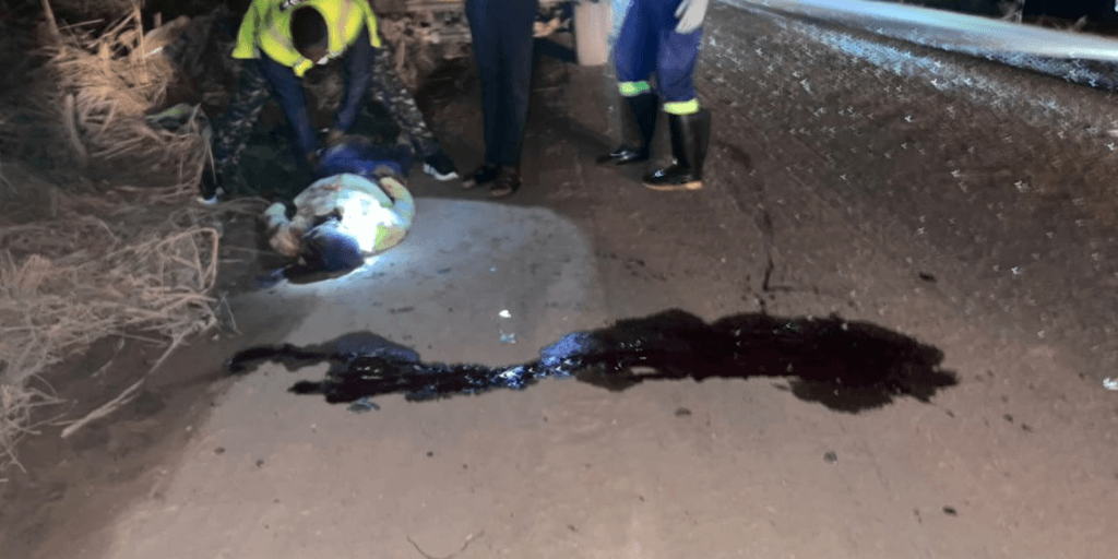 Two killed, eight injured after Toyota Hiace crashes into stationary truck at Dompoase