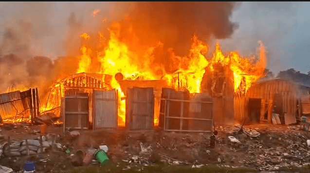 Fire destroys about 300 wooden structures at Asawase