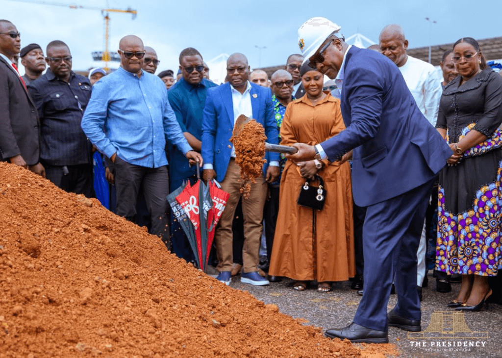 Photos: Mahama cuts sod for new multi-storey Airport car park, other facilities