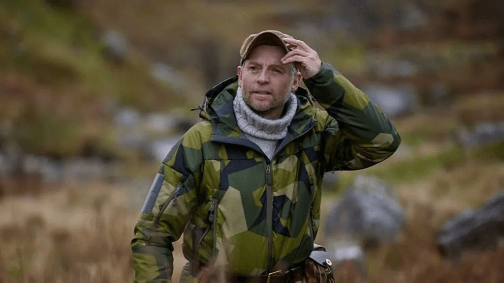 Survivalist dropped into Arctic Circle alone with just 10 tools for TV show