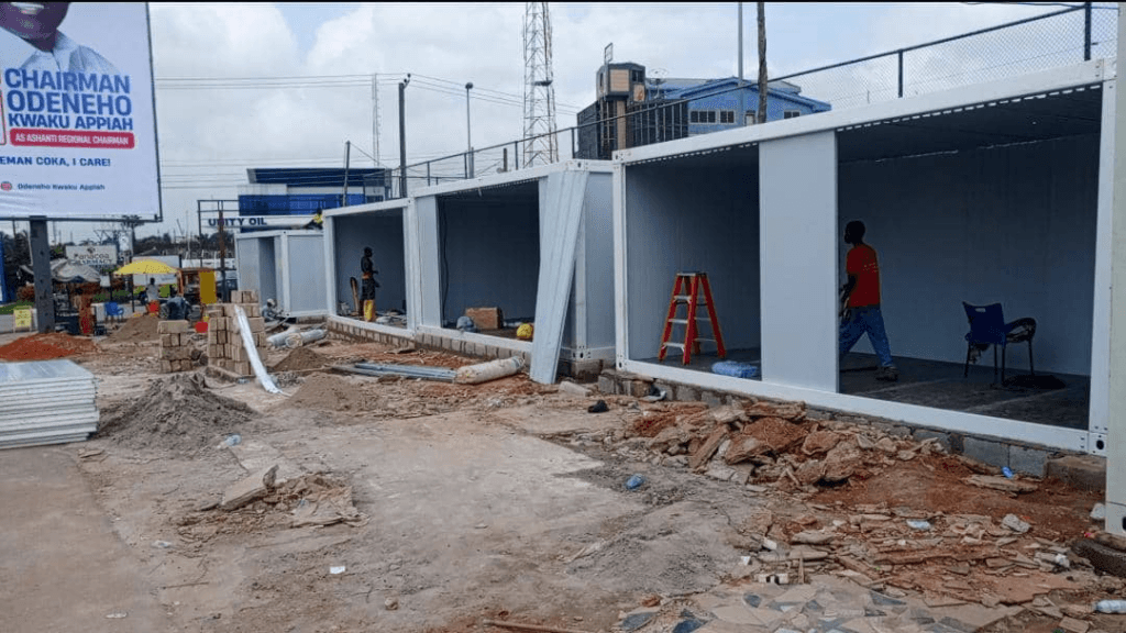 Confusion as traders re-erect containers at Baba Yara Stadium after KMA demolition