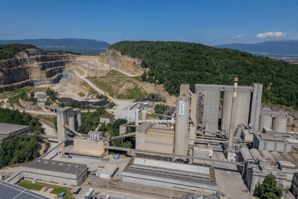 Holcim to sell Philippines unit to China’s Huaxin in $807 million deal