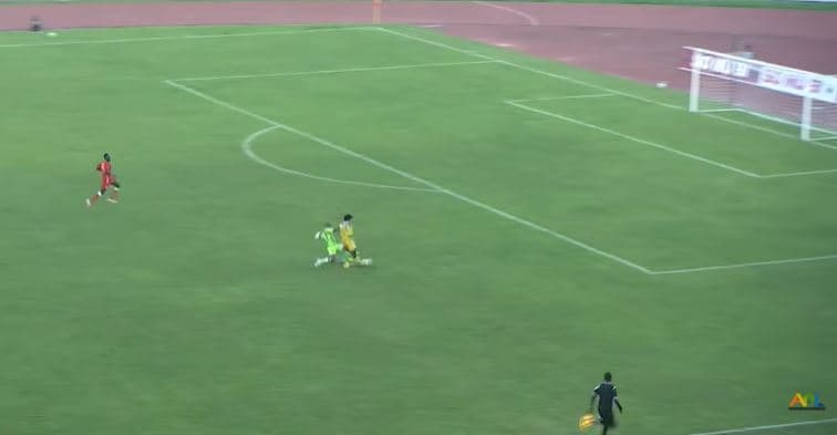 Danlad Ibrahim on crutches after suffering injury against Aduana FC