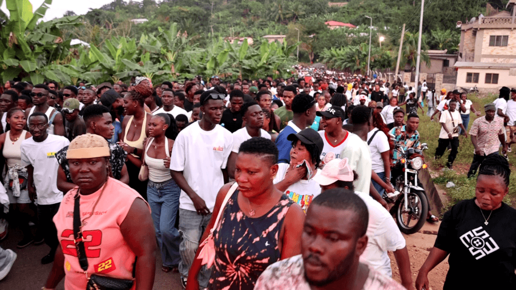 Photos: Hundreds gathered for Klefe’s new yam hailing carnival