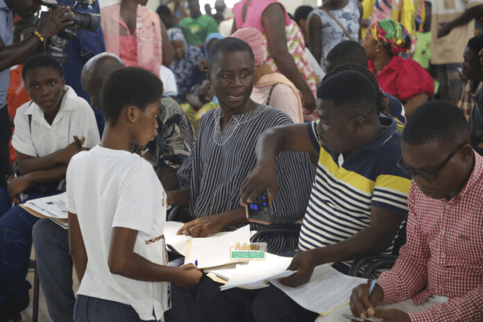 Parents cautioned against fraudsters promising SHS placement changes
