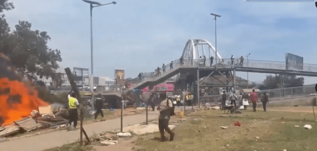 Ayawaso West Assembly cracks down on unauthorised market near Villagio
