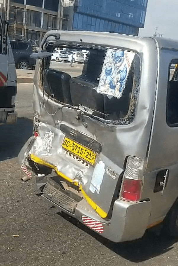 Several injured as Sprinter bus collides with ‘trotro’ at Odorkor