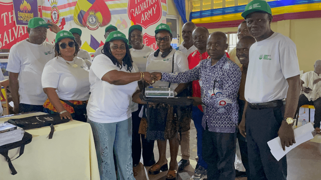 Humanity Haven Foundation supports 100 pupils in Wiamoase with educational supplies