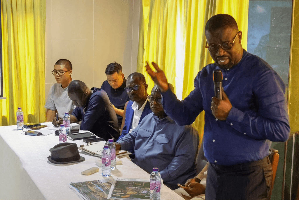 Annoh-Dompreh brokers talks as Zoomlion pledges support for Adipa communities