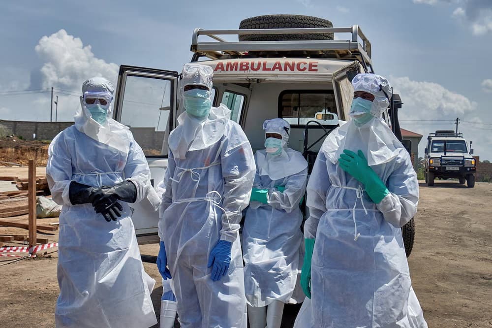 Ebola patients, responders flee attack on Congo hospital