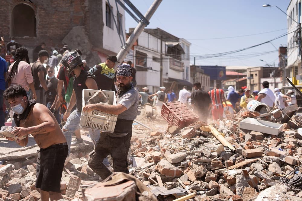 At least 82 killed after powerful earthquake hits western Colombia