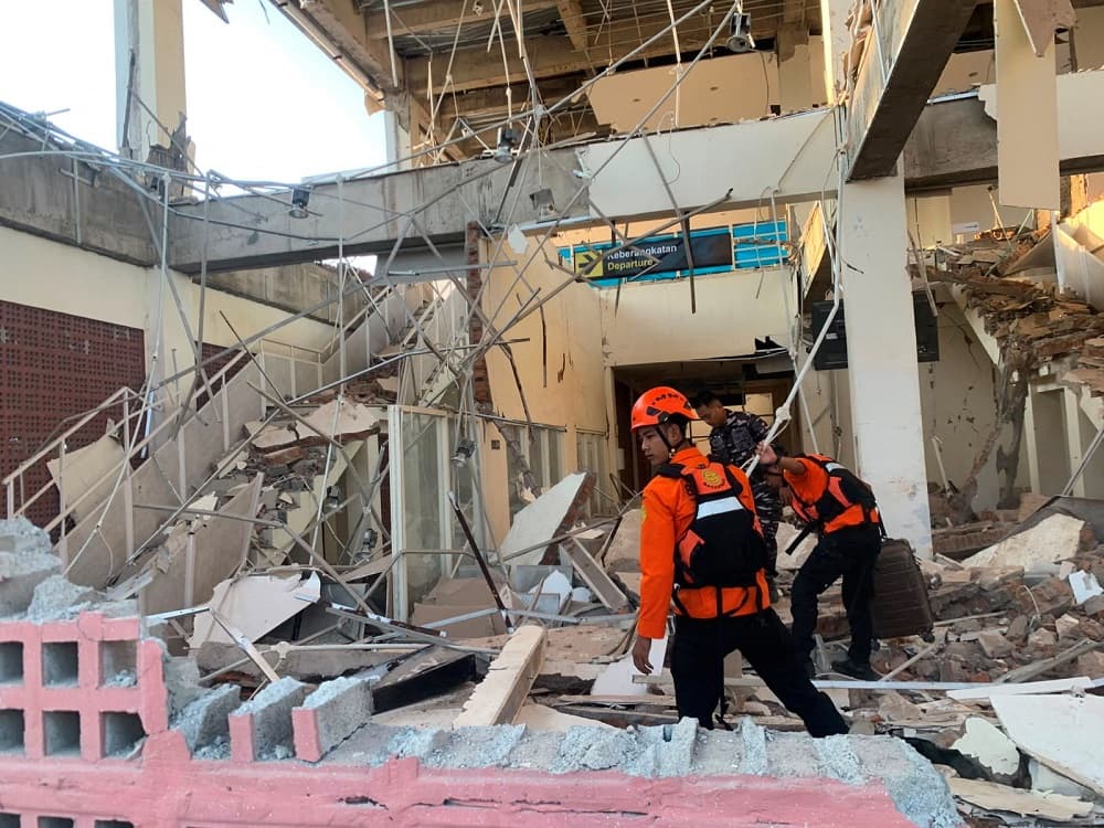 Five dead after magnitude 7.7 earthquake strikes off Indonesia