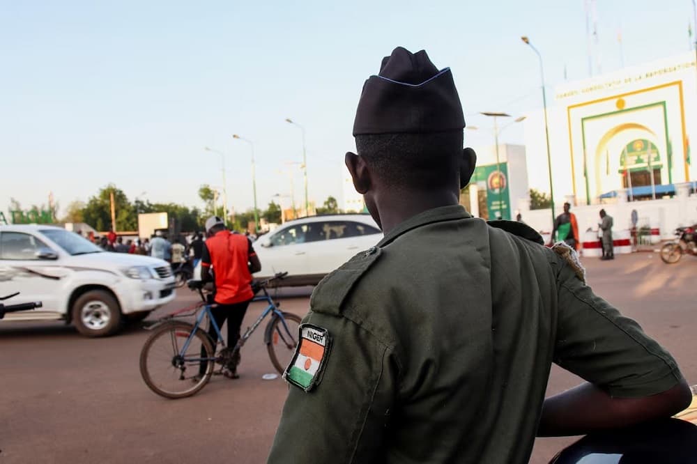 Niger says it has regained control of airbase after soldiers mutiny