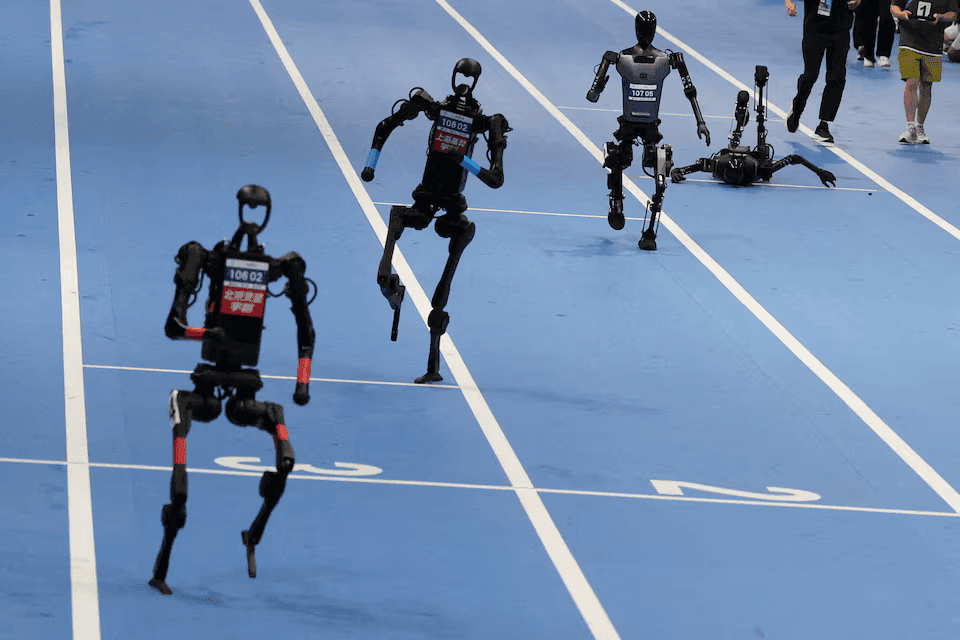 Chinese robot beats Usain Bolt’s 100m world record in test run