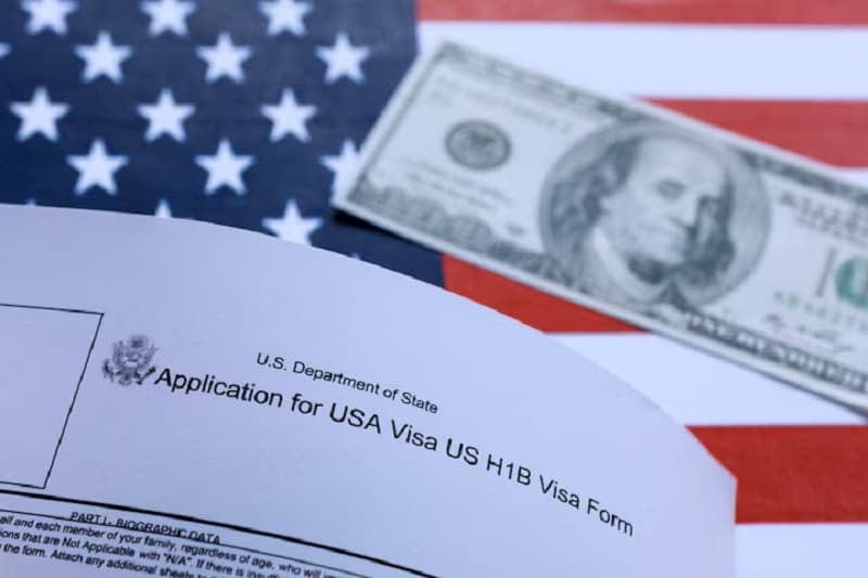 Trump moves to impose more than $100 000 fee for H-1B worker visas