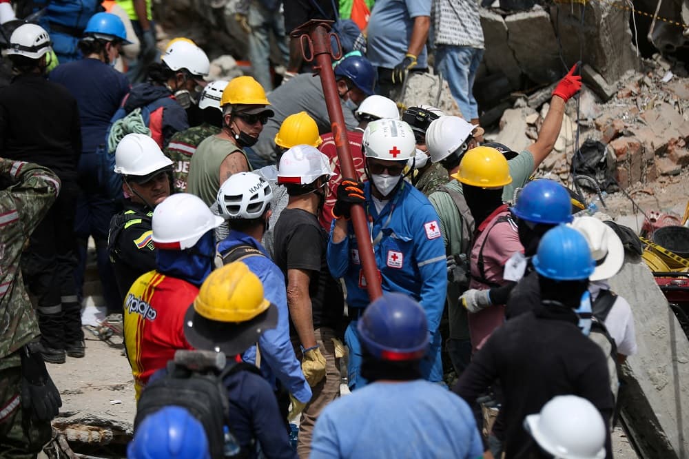 Colombia earthquake enters grim phase as finding more survivors fade