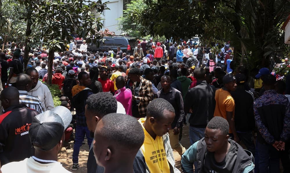 Burundians try to leave Kenya ahead of crackdown on traders 