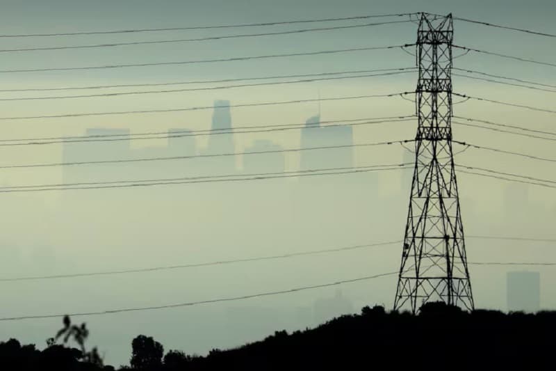 Blackout risk rises as heat wave stresses largest US electric grids