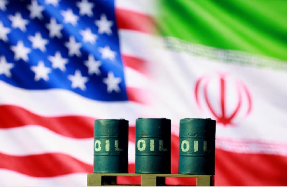 Oil prices jump 4% as fresh US-Iran fighting stokes supply fears
