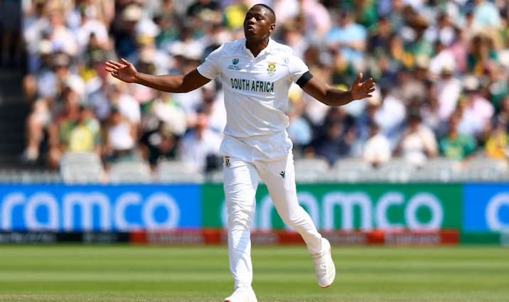Australia need six wickets on final day to win first test against SA