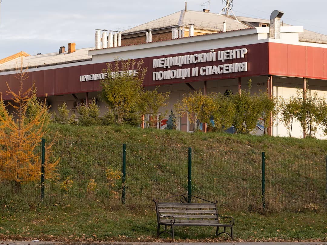 Dozens quarantined in Siberia after plague institute lab worker dies