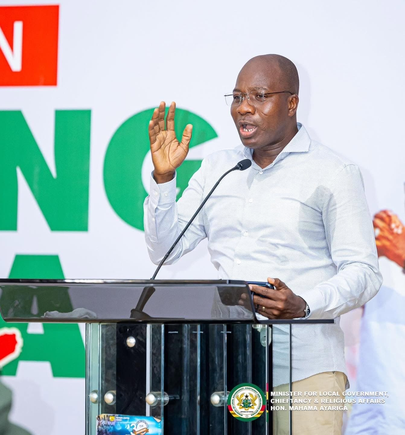 No trader will be sacked from Aboabo Market after redevelopment – Mahama Ayariga assures traders
