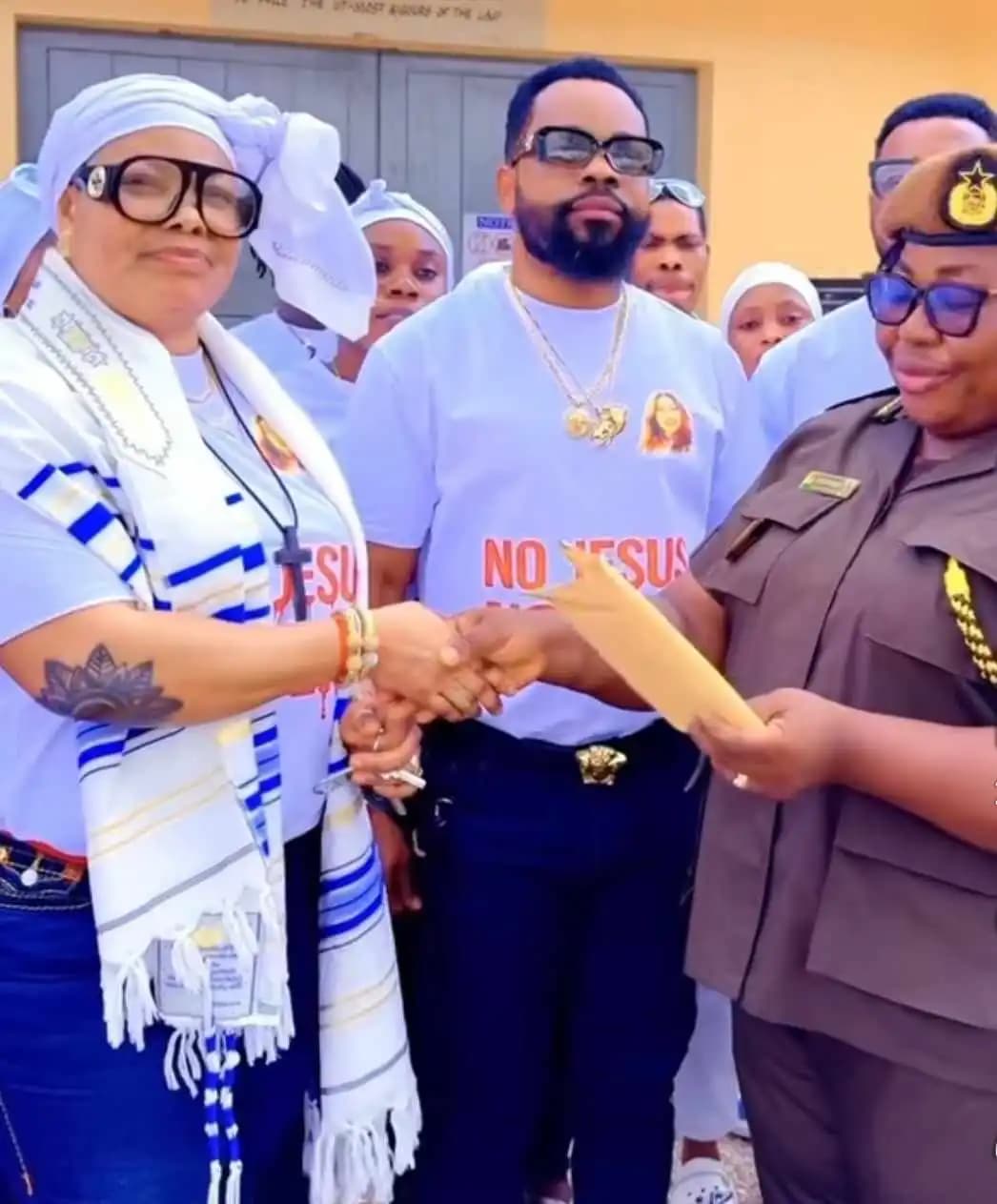 Nana Agradaa Donates GH₵11,100 To Nsawam Female Prison Inmates After Release