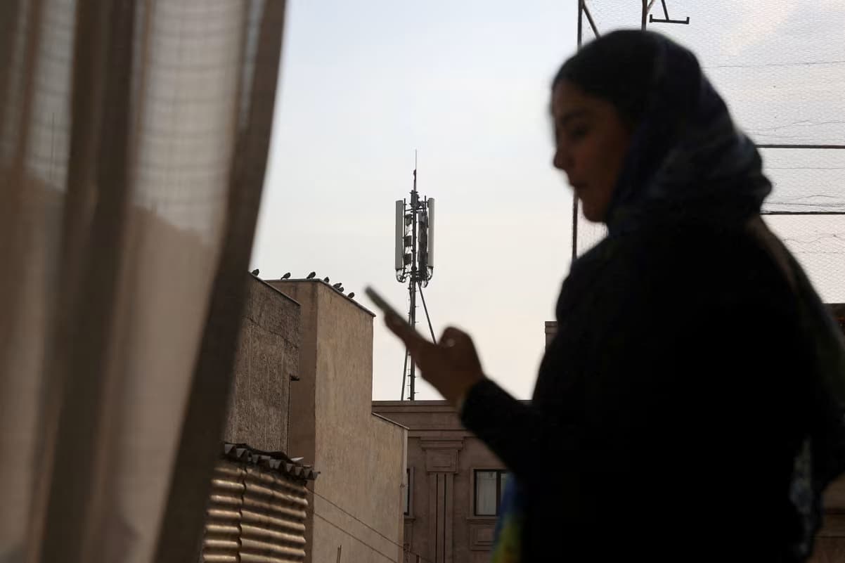 Will internet and mobile service prices rise by 35% in Egypt?