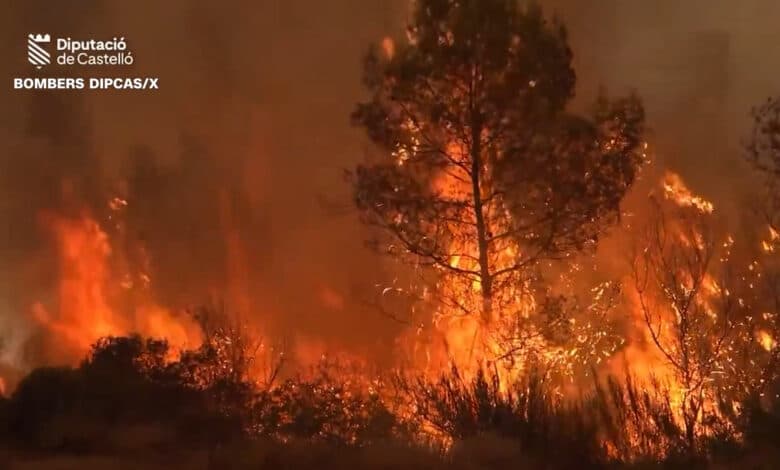More than 63,000 people in central Spain have evacuated from path of fires