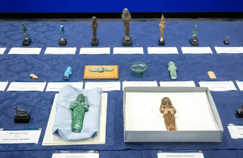 US returns 48 smuggled artifacts from 3 different eras to Egypt