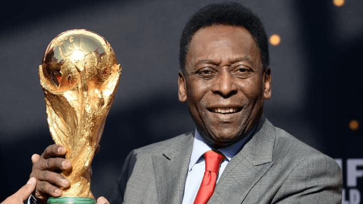 Pele’s World Cup jersey fetches $4.9 million at US auction