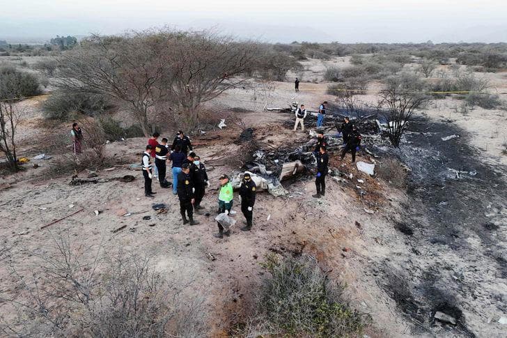 13 killed in small tourist plane crash in Peru