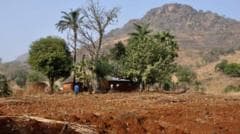 Togo charges two French journalists over incorrect documents, rights group says