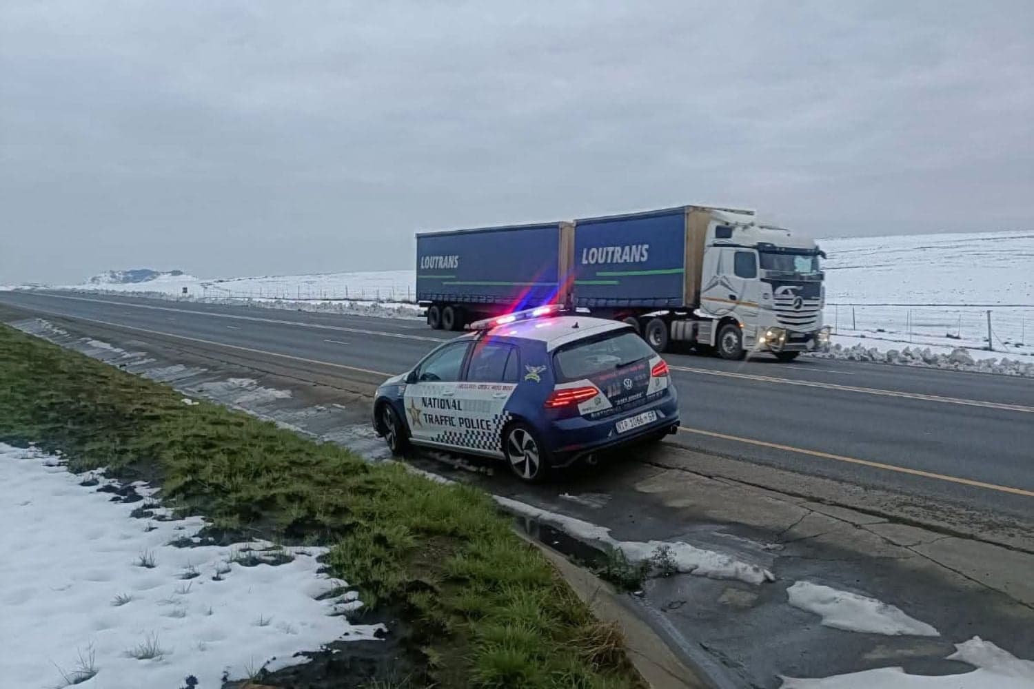 RTMC warns motorists as icy snow and flooding hit EC and KZN