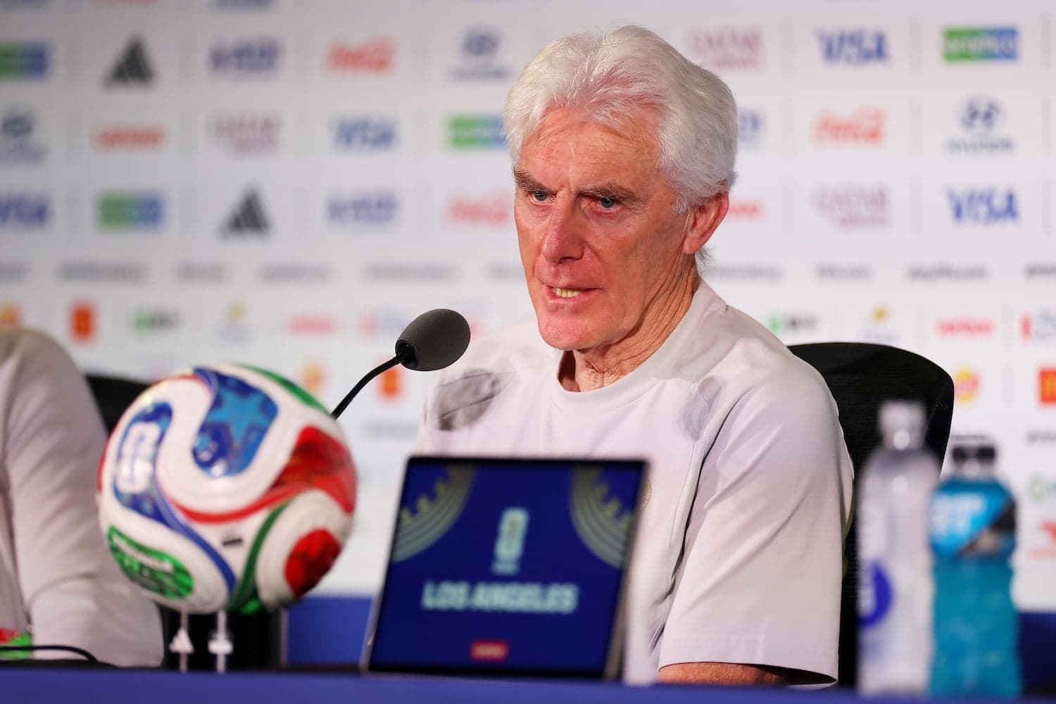 SAFA – Broos is still Bafana coach