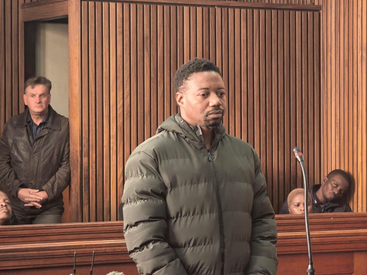 Zimbabwean man accused of killing his family in the UK to remain behind bars in SA