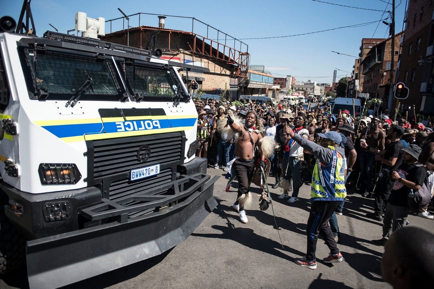 Blaming migrants ignores the real causes of SA’s economic crisis